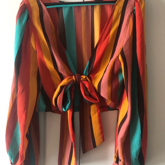 Colourful Striped cropped Forever 21 long-sleeve blouse with open tie back - Picture 3 of 7